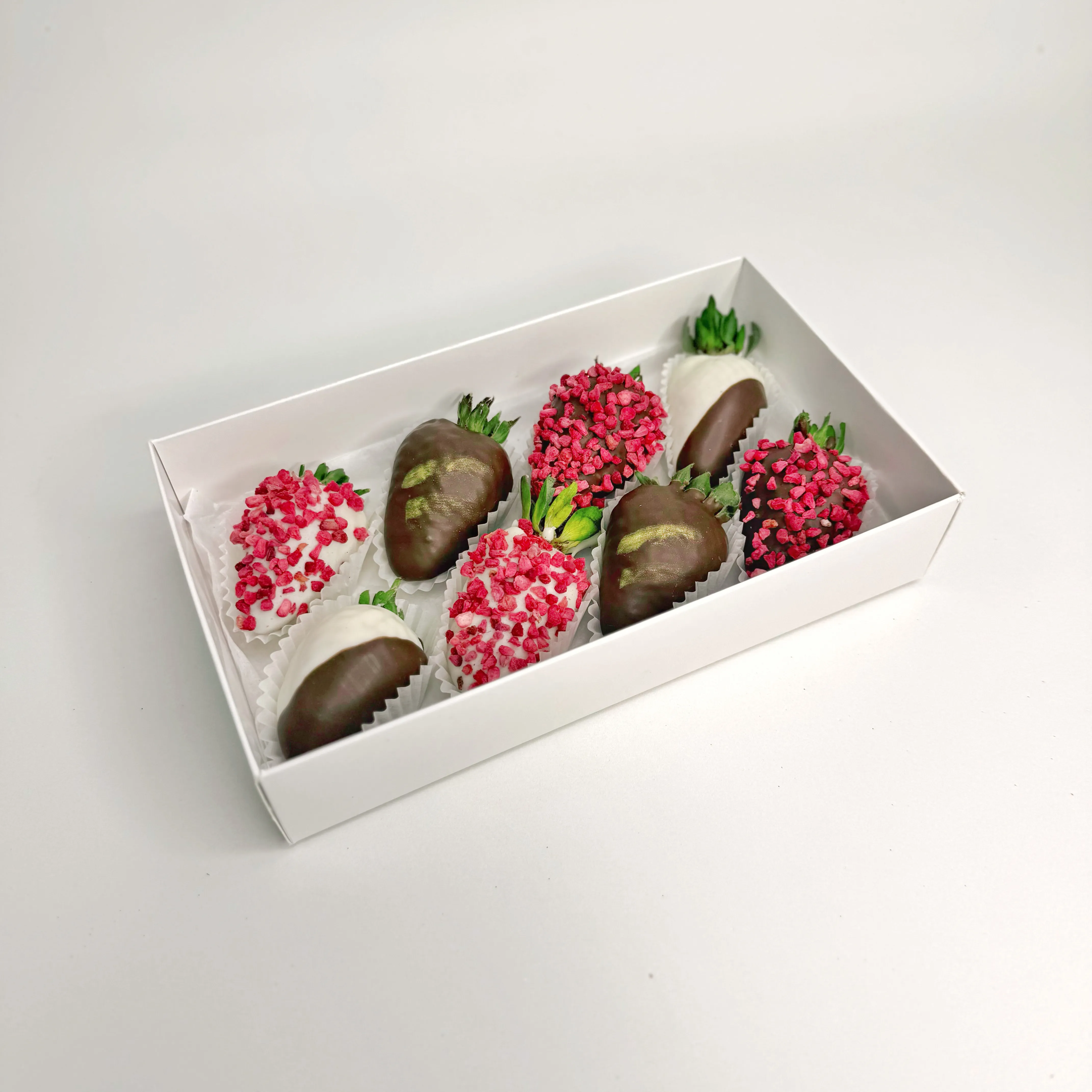 Букет Клубника в шоколаде Ирония малиновой звезды