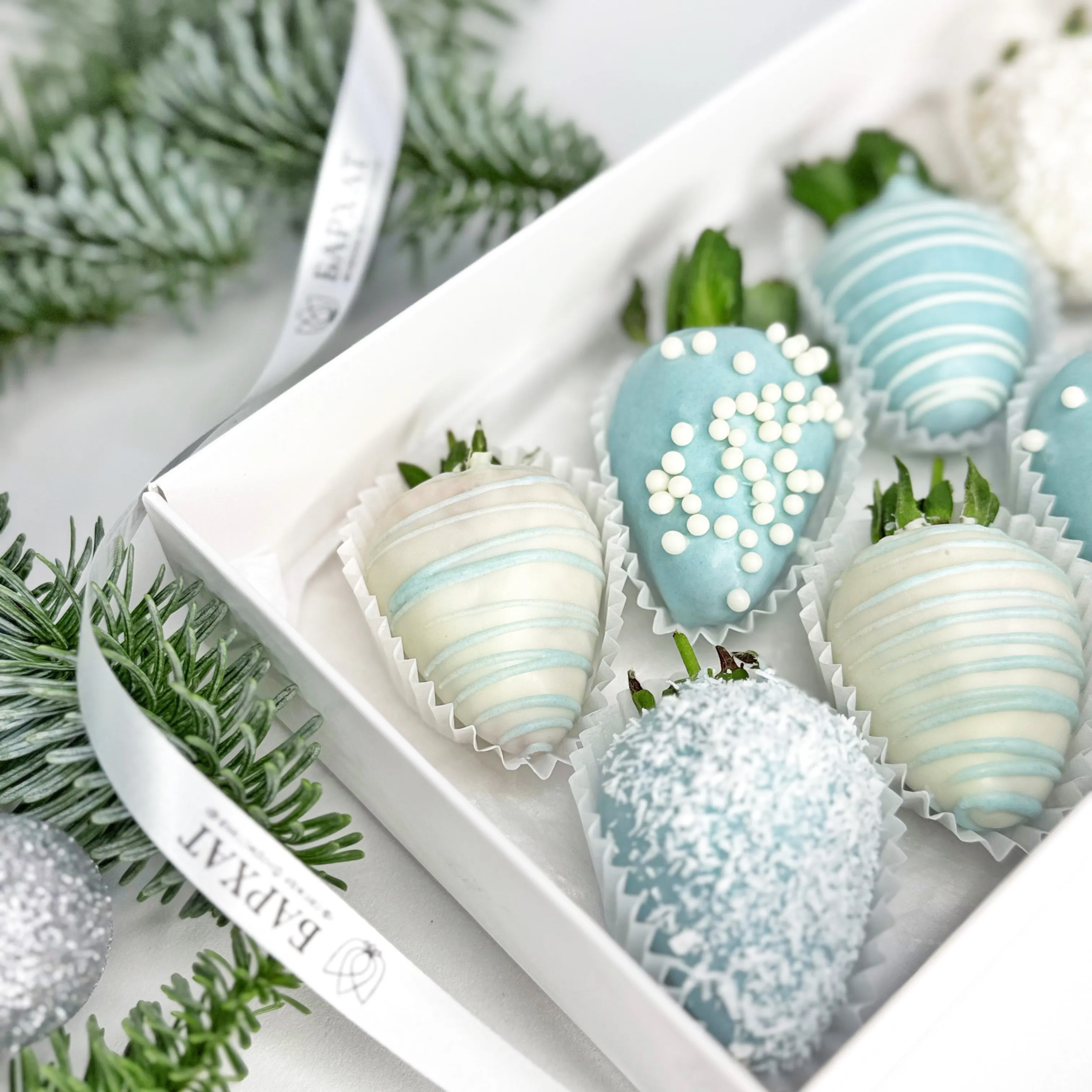 Букет Клубника в шоколаде Снегурочка