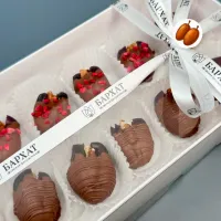 Букет Финики в шоколаде Восточный ларец