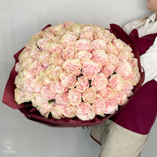 Букет из 101 розовой розы в упаковке